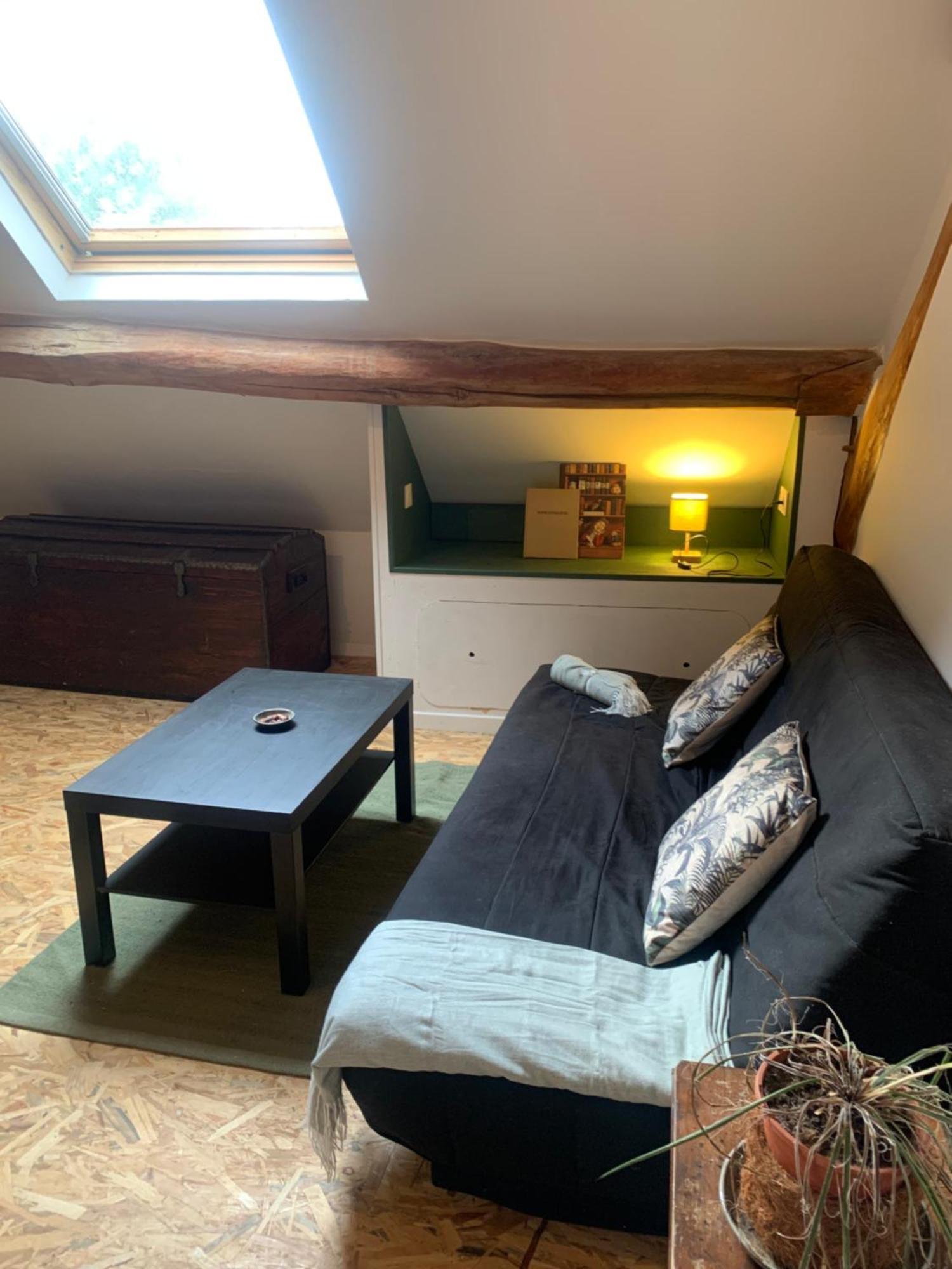 Au Joyeux Lureau Bed and Breakfast Touquin Εξωτερικό φωτογραφία